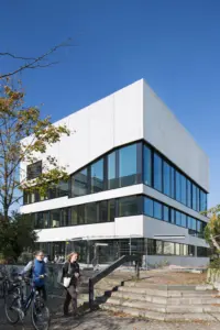 549257789960fed982c313cb0ad2fca9 2x